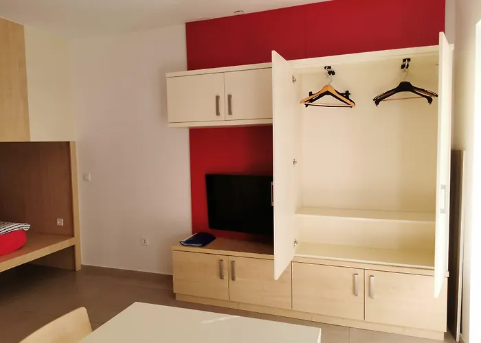 Cube By The River Apartament *