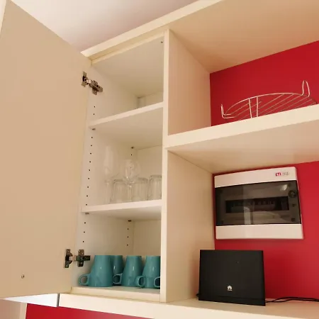 Cube By The River לובליאנה